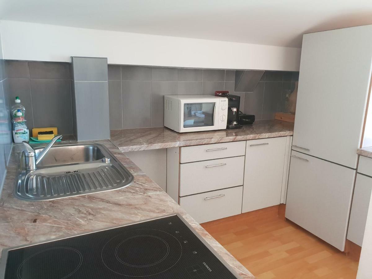 Apartment Luca พูลา ภายนอก รูปภาพ