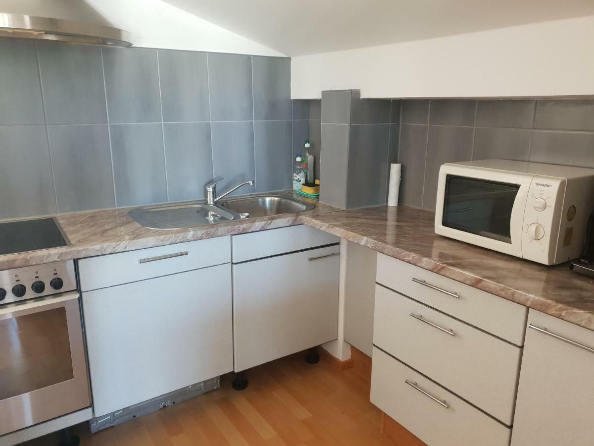 Apartment Luca พูลา ภายนอก รูปภาพ