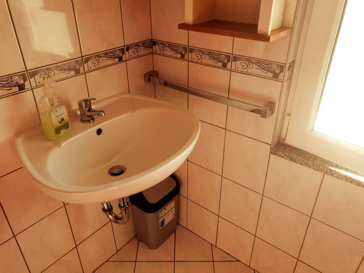 Apartment Luca พูลา ภายนอก รูปภาพ